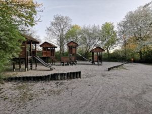 Spiel und Freizeitanlage 1
