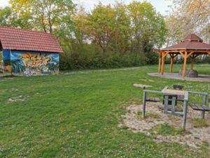 Spiel und Freizeitanlage Grill